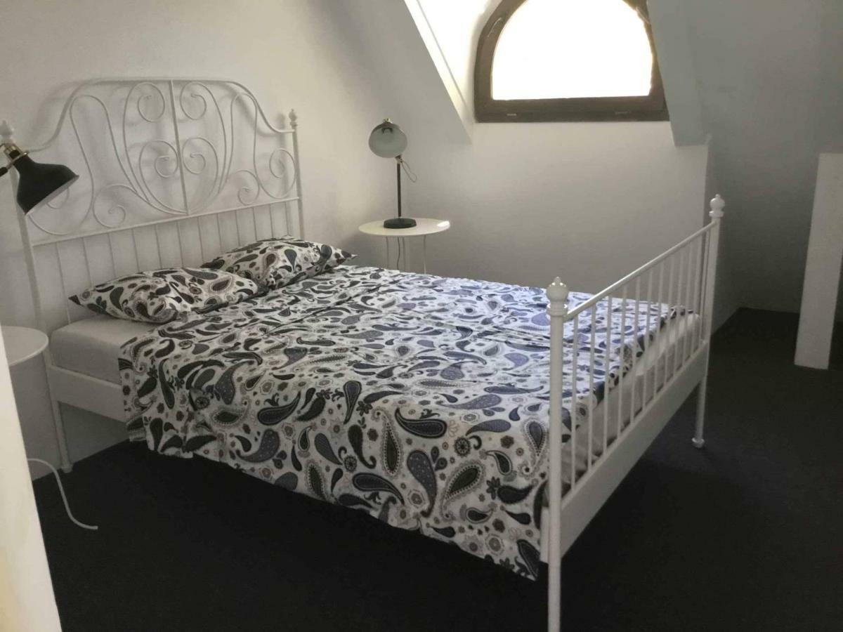 Отель Casa Thea Cheile Nerei Socolari Экстерьер фото